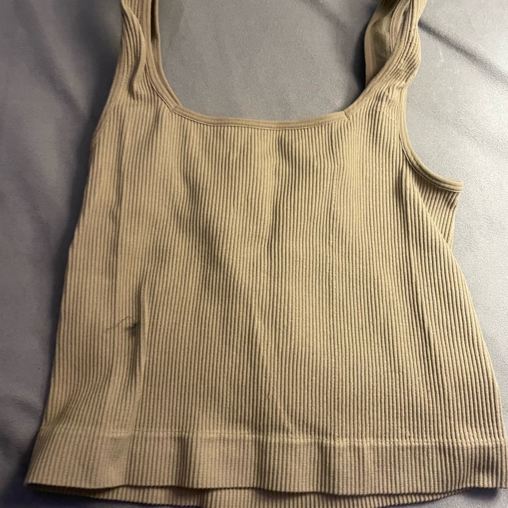 Women tan top